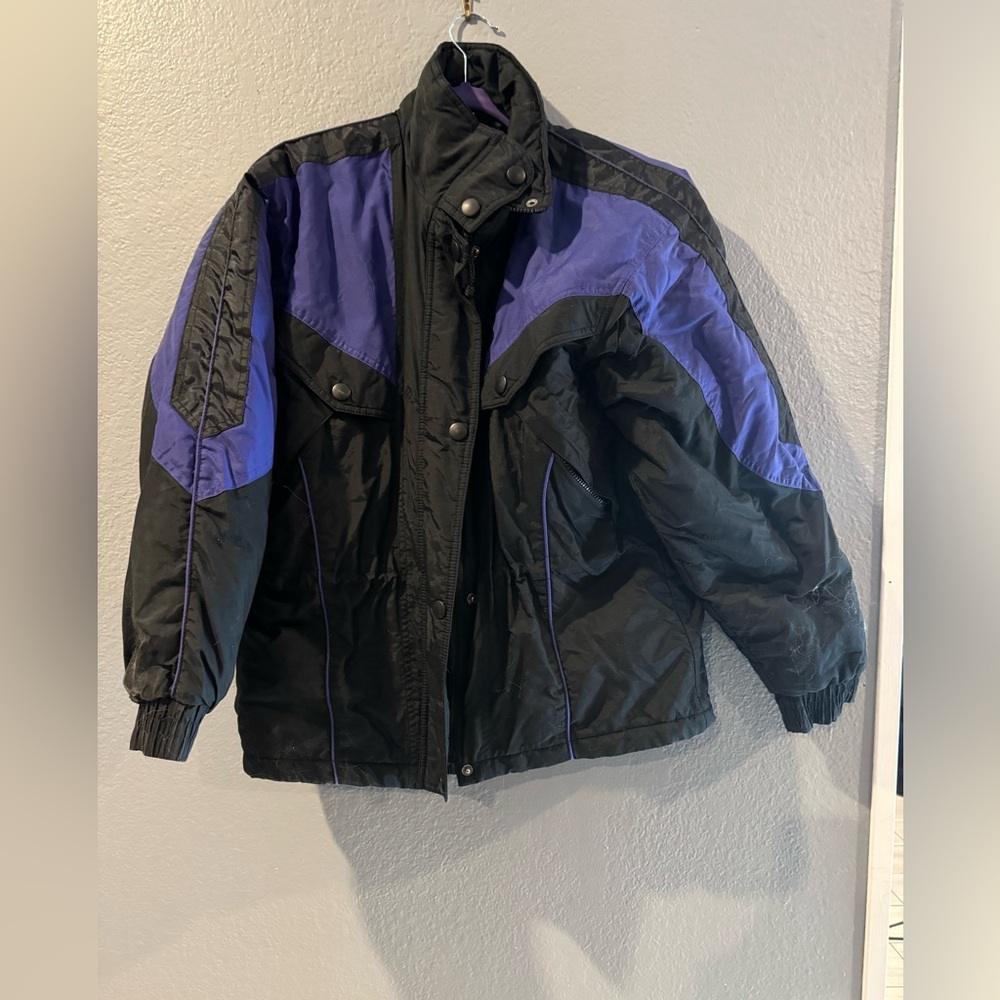 Ski gear Women’s medium snow jacket